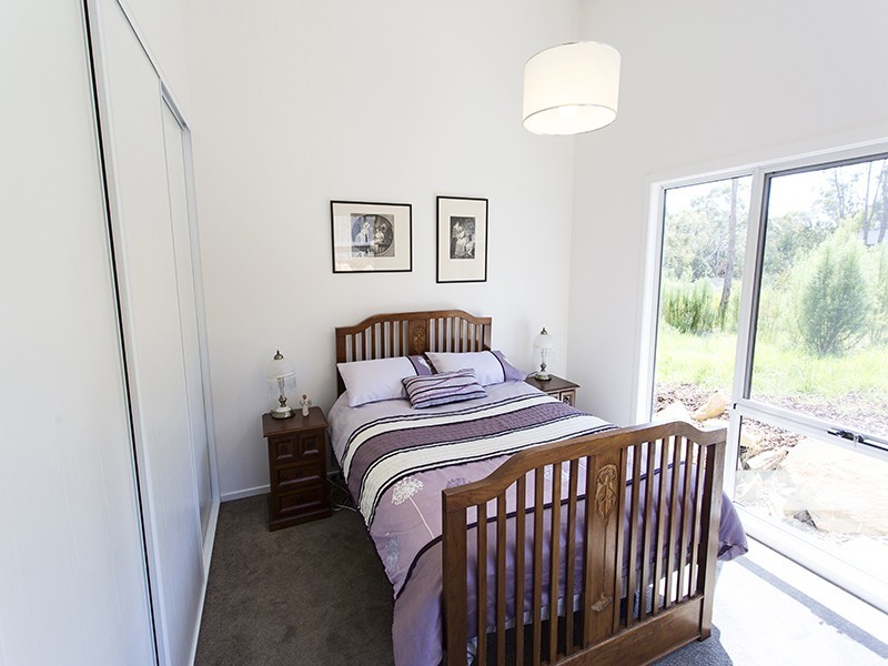 Unit 2 66 Surrey Street, Devonport TAS 7310