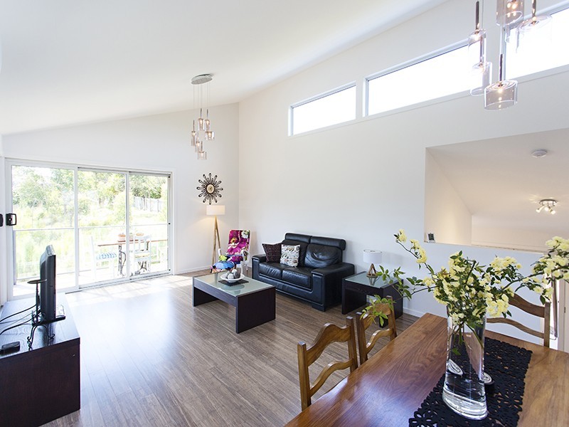 Unit 2 66 Surrey Street, Devonport TAS 7310