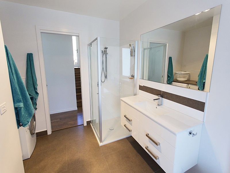 Unit 2 66 Surrey Street, Devonport TAS 7310