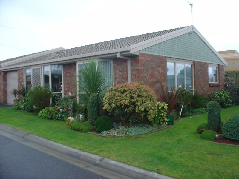 2/164  William Street, Devonport TAS 7310