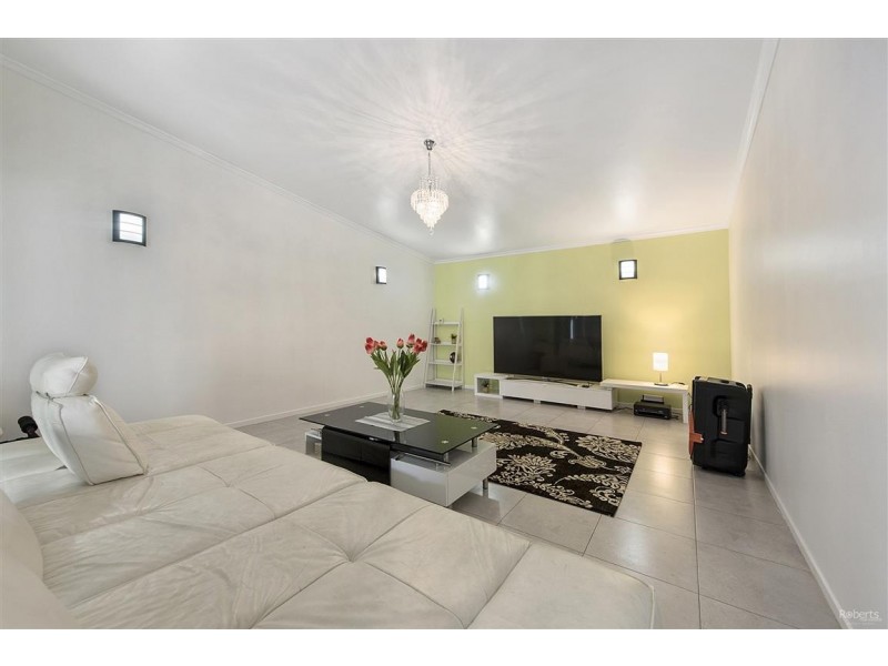 27 Georgiana Street, Devonport TAS 7310