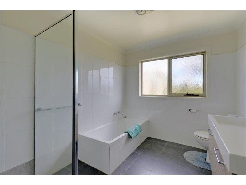 27 Georgiana Street, Devonport TAS 7310