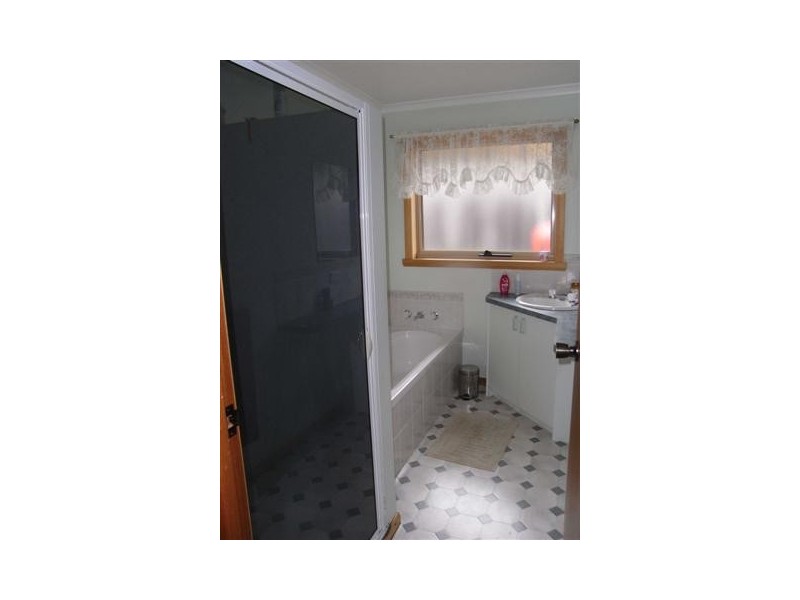 1/41 St Andrews Drive, Devonport TAS 7310