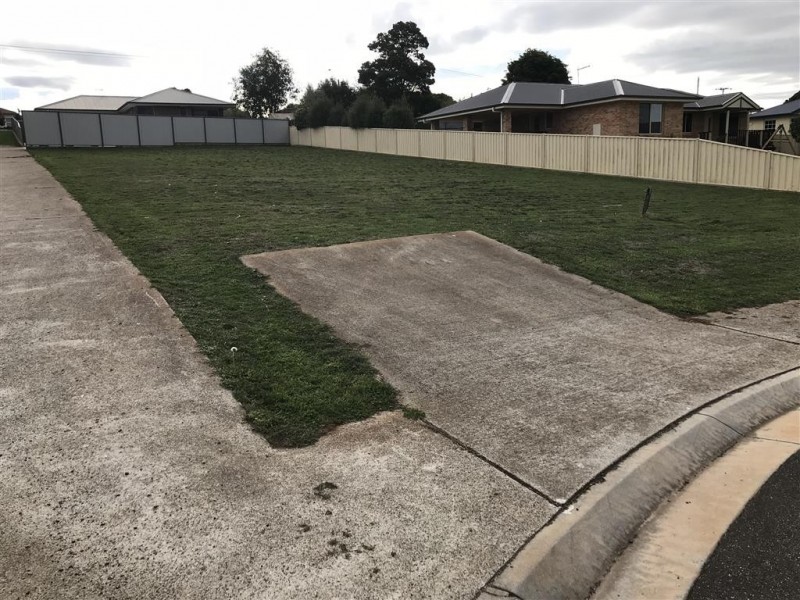 8 Rowena Court, Devonport TAS 7310