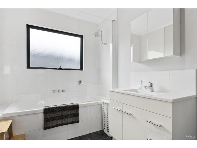 6 Hedstrom Drive, Stony Rise TAS 7310