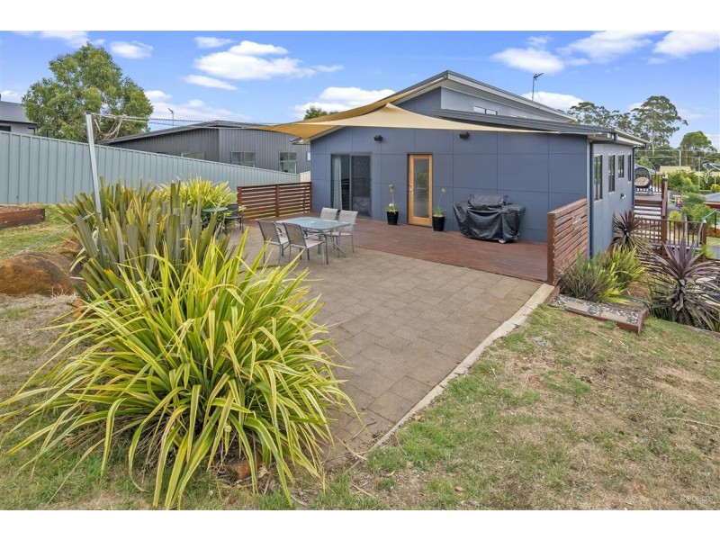 6 Hedstrom Drive, Stony Rise TAS 7310