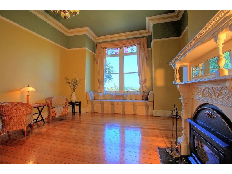 155 Steele Street, Devonport TAS 7310