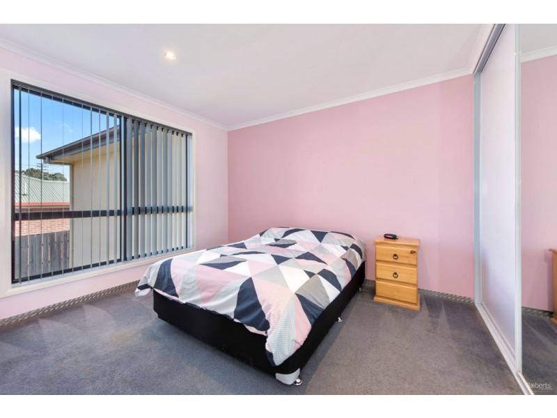 37 Hillcrest Road, Devonport TAS 7310