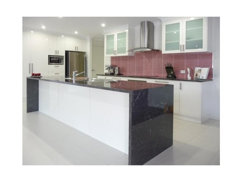27 Washington Drive, Devonport TAS 7310