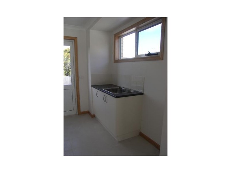 3/5 Lovett Street, Devonport TAS 7310