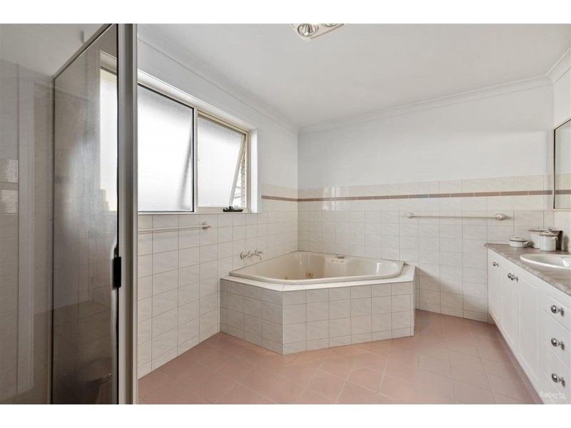 28 Tarleton Street, East Devonport TAS 7310