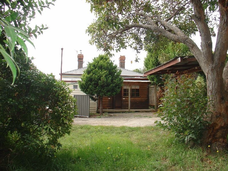 15 Henry Street, Devonport TAS 7310
