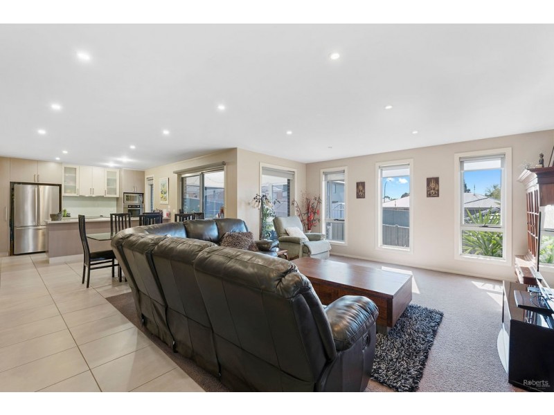 29 Washington Drive, Stony Rise TAS 7310