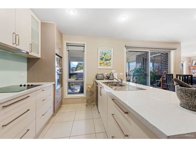 29 Washington Drive, Stony Rise TAS 7310