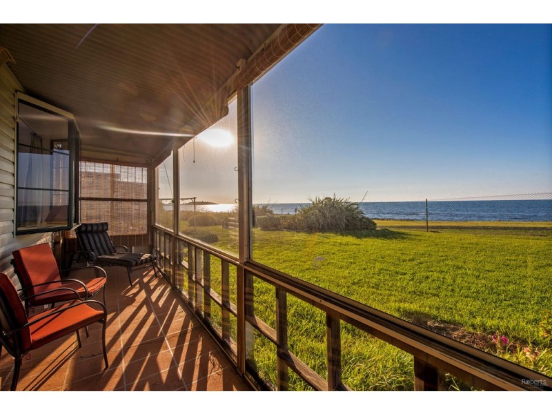 23/2-12 North Caroline Street, East Devonport TAS 7310