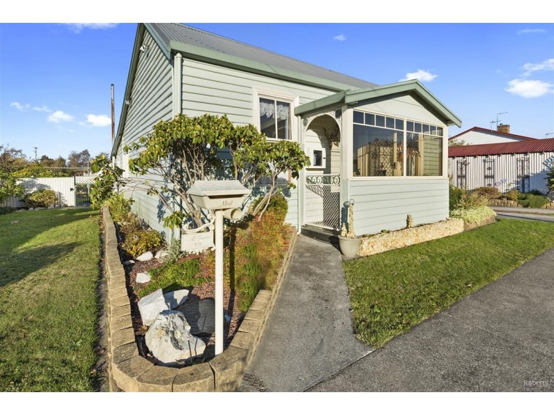 19 James Street, Latrobe TAS 7307