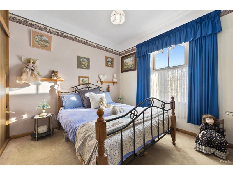 19 James Street, Latrobe TAS 7307