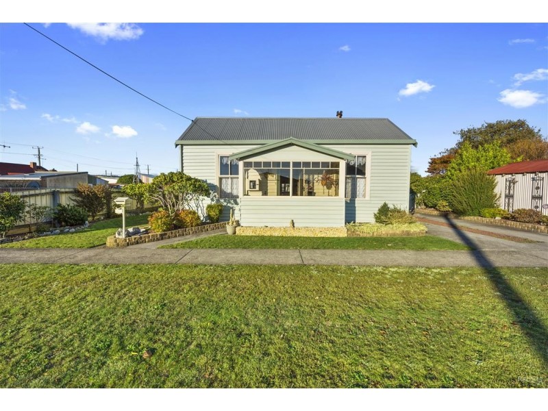 19 James Street, Latrobe TAS 7307
