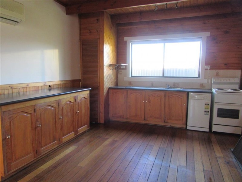 9 The Quadrant, Ulverstone TAS 7315