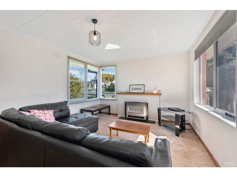 90 George Street, Devonport TAS 7310