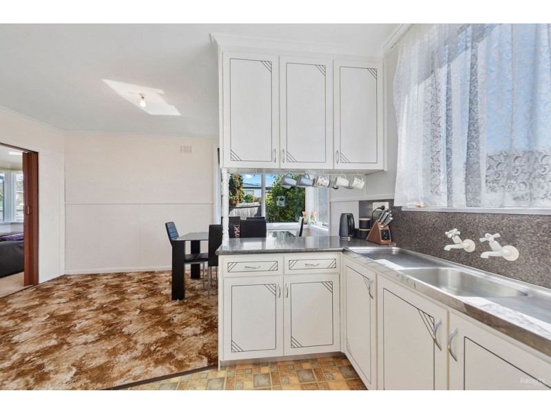 90 George Street, Devonport TAS 7310