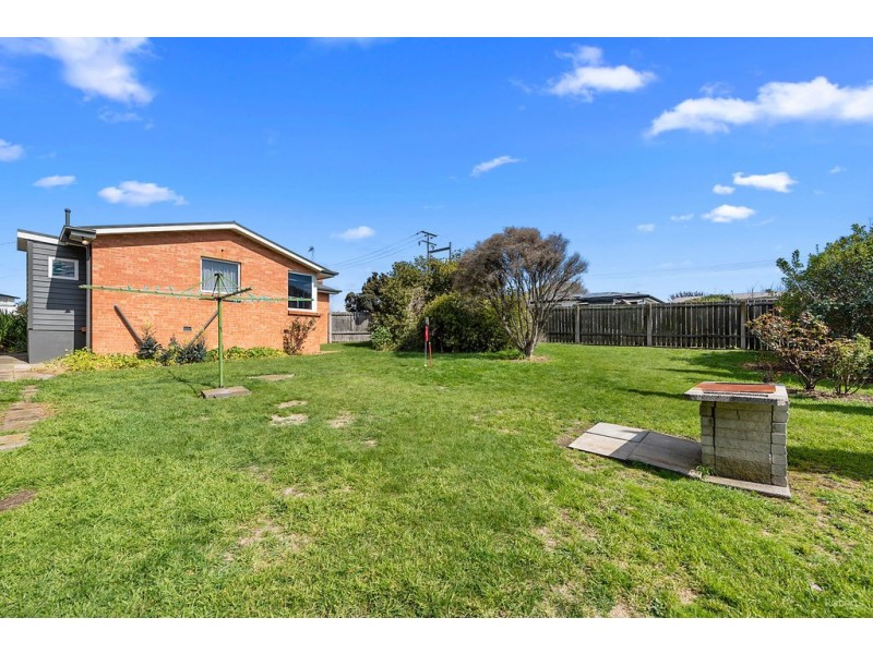 90 George Street, Devonport TAS 7310