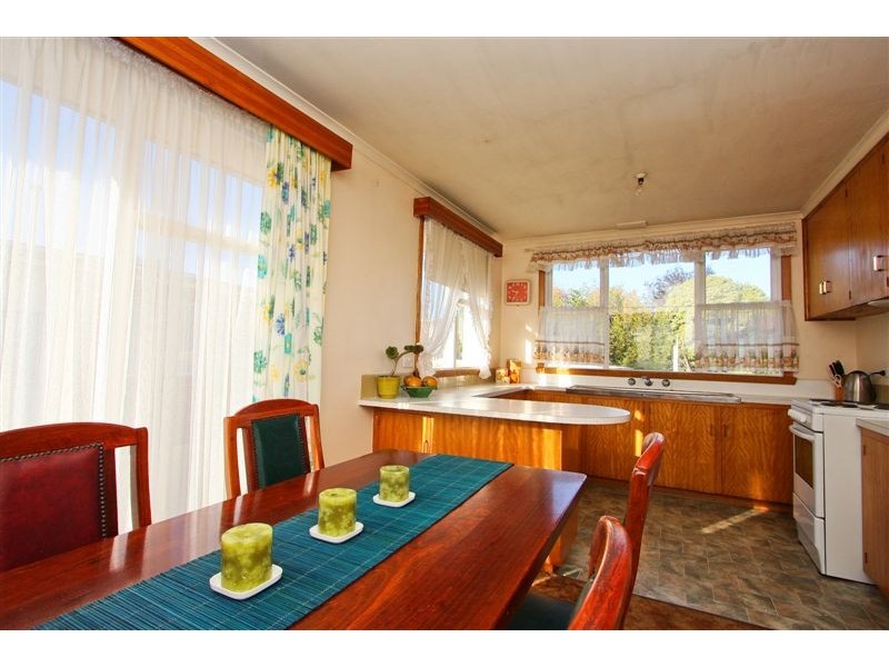 11 McBride Street, Devonport TAS 7310