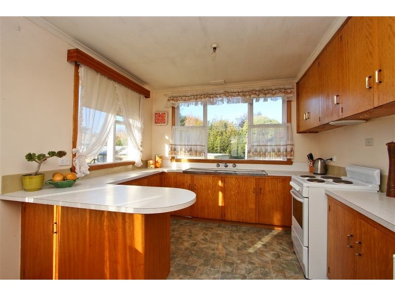 11 McBride Street, Devonport TAS 7310