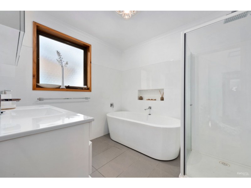 120 Ronald Street, Devonport TAS 7310