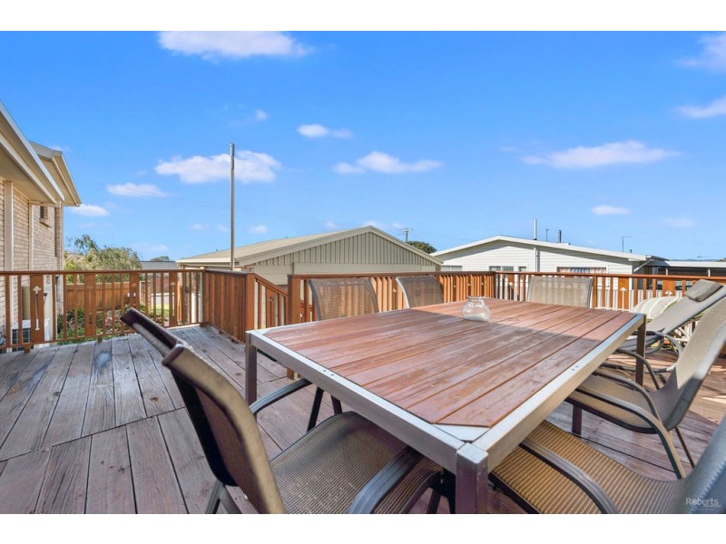 120 Ronald Street, Devonport TAS 7310