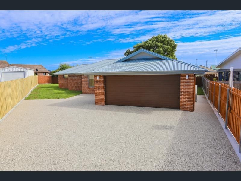 6 Charlotte Gardens, Devonport TAS 7310