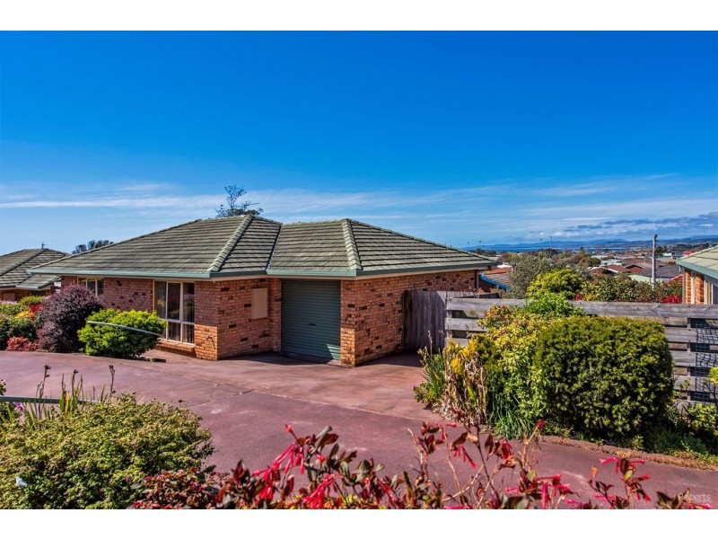 3/100a Nicholls Street, Devonport TAS 7310