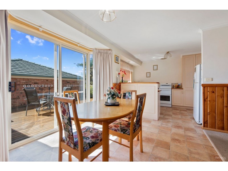 3/100a Nicholls Street, Devonport TAS 7310