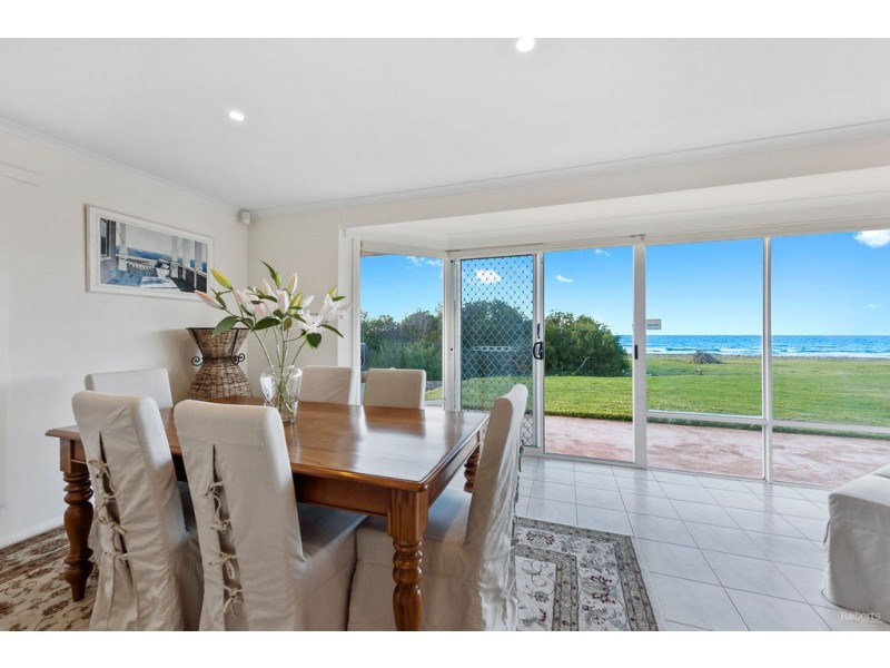 99 Beach Road, Leith TAS 7315