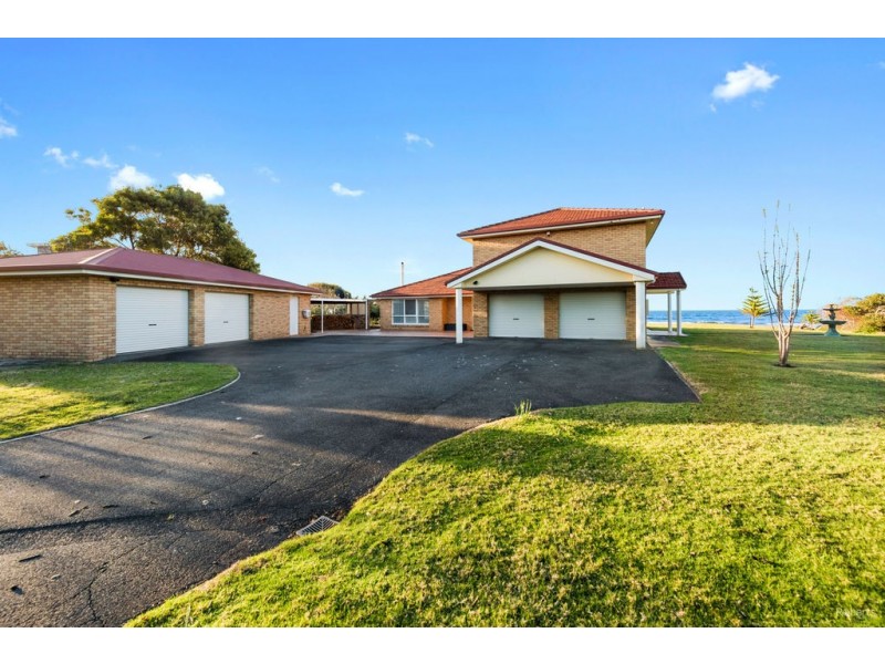 99 Beach Road, Leith TAS 7315