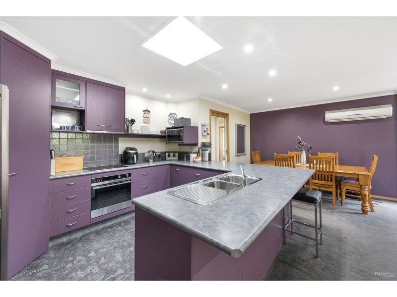 2 Jarrod Court, Devonport TAS 7310