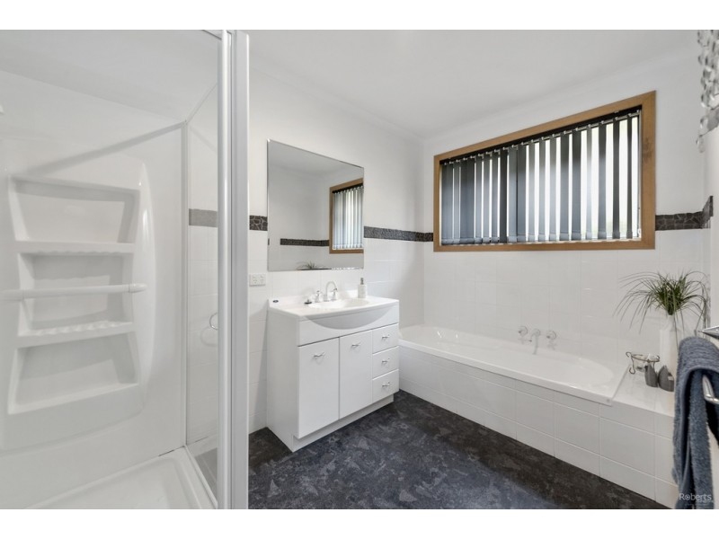 2 Jarrod Court, Devonport TAS 7310