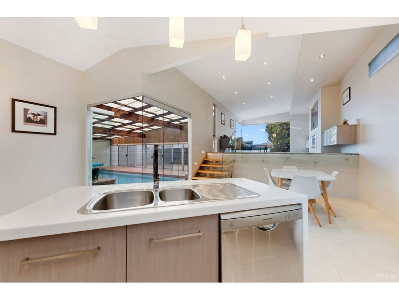 198 Parker Street, Devonport TAS 7310