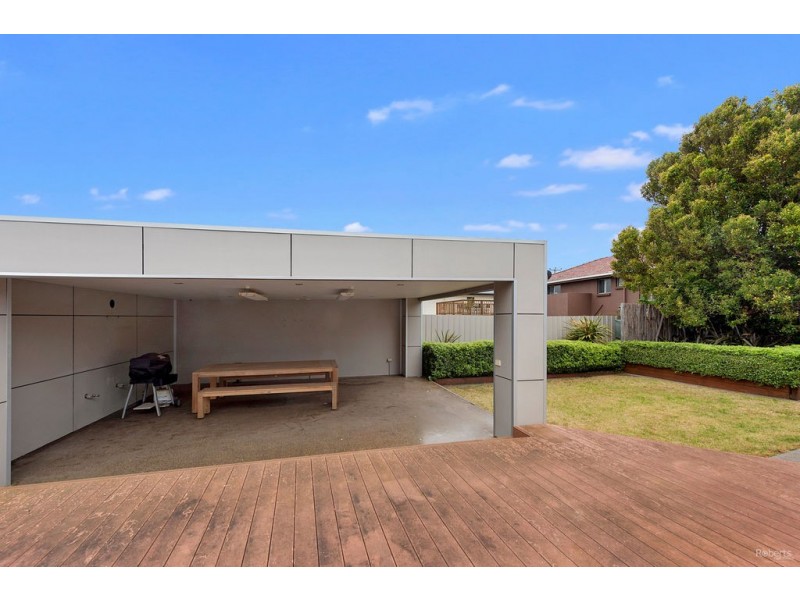 198 Parker Street, Devonport TAS 7310