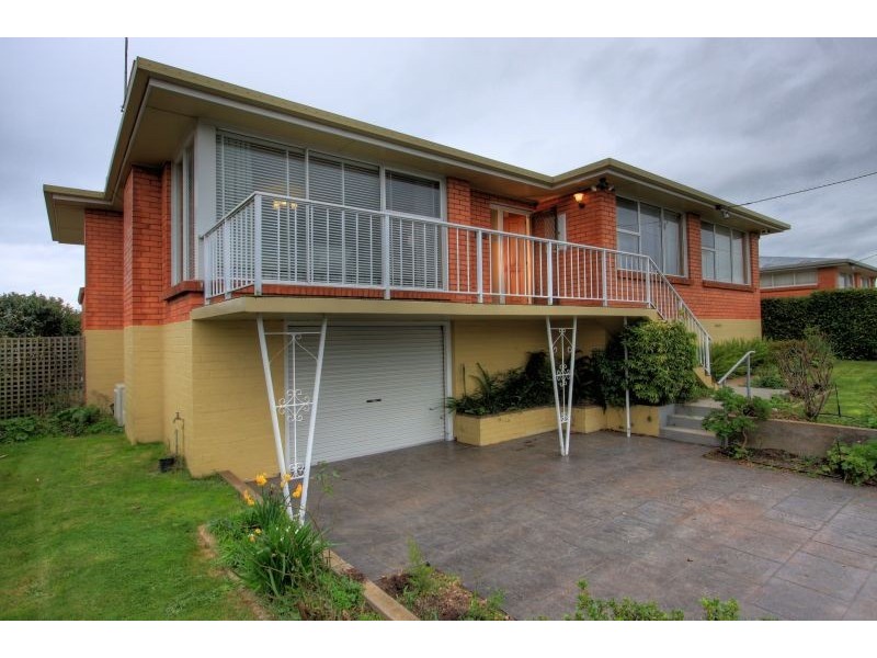 198 Oldaker Street, Devonport TAS 7310