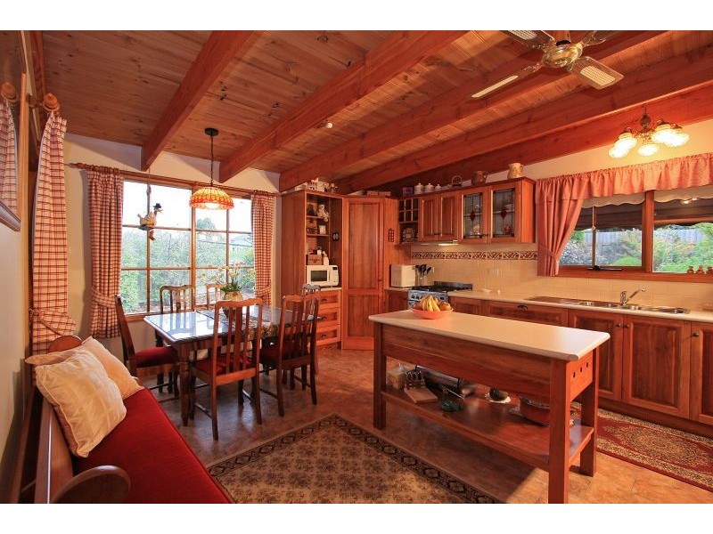 45 Middle Road, Devonport TAS 7310