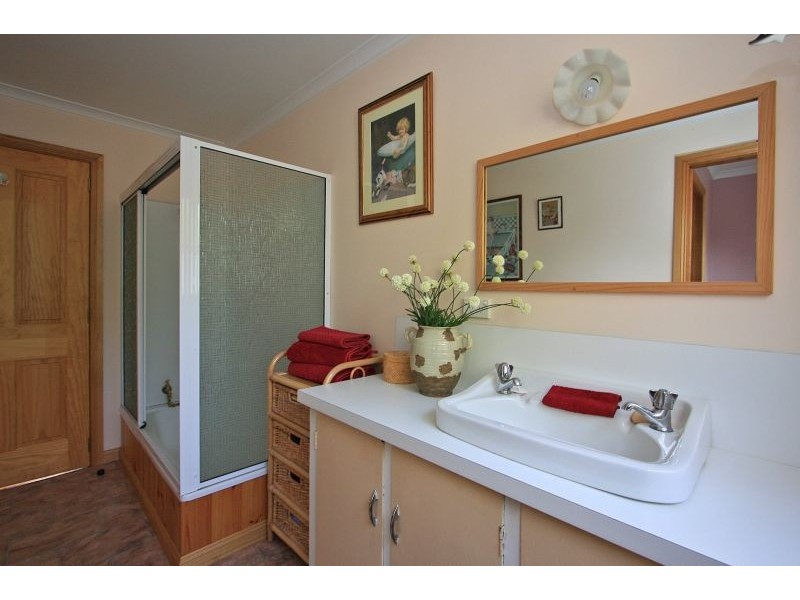 45 Middle Road, Devonport TAS 7310