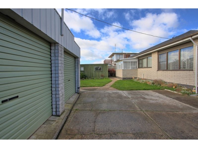12 Chettle Street, Devonport TAS 7310
