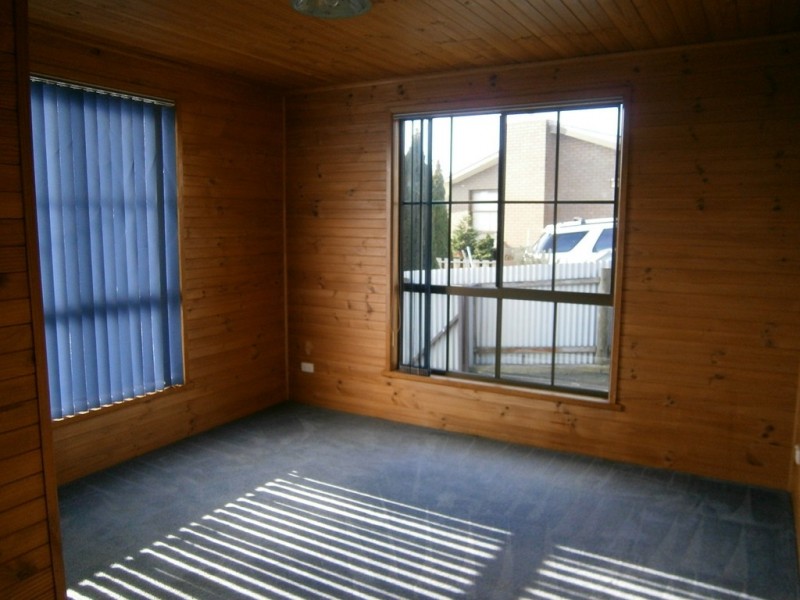 9 River Road, East Devonport TAS 7310