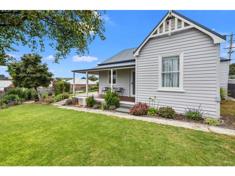 9 Shaw Street, Ulverstone TAS 7315