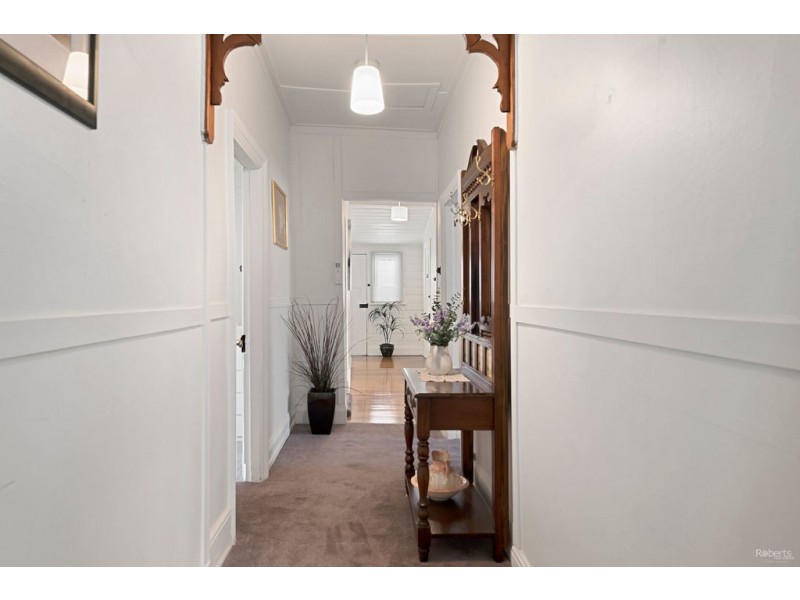 9 Shaw Street, Ulverstone TAS 7315