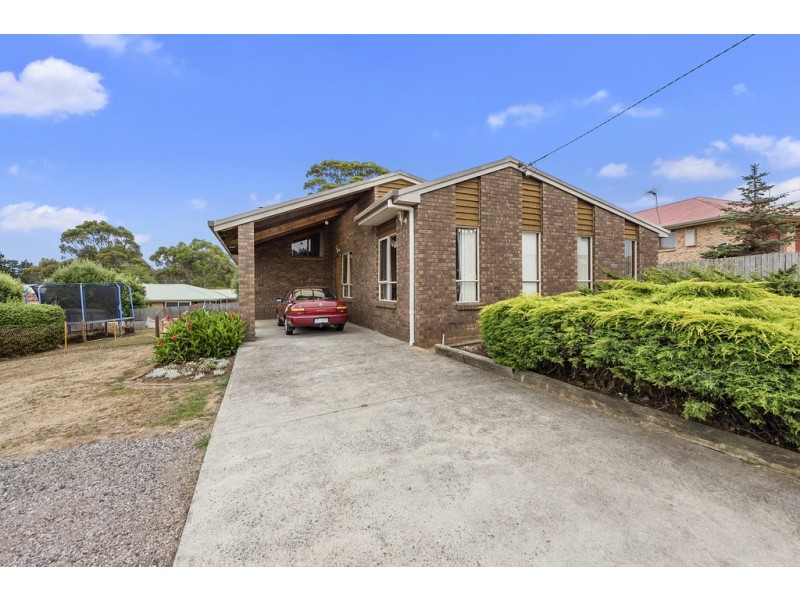 38 Hillcrest Road, Devonport TAS 7310
