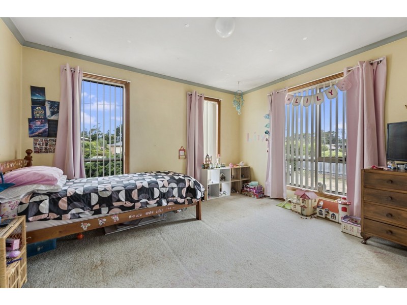 38 Hillcrest Road, Devonport TAS 7310