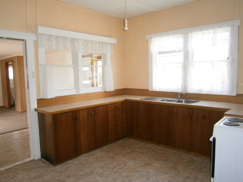 31 Torquay Road, East Devonport TAS 7310