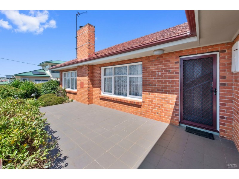 29 Middle Road, Devonport TAS 7310